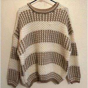 Vine & Love oversized sweater